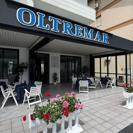 Hotel Oltremar B&B Cattolica Exterior photo